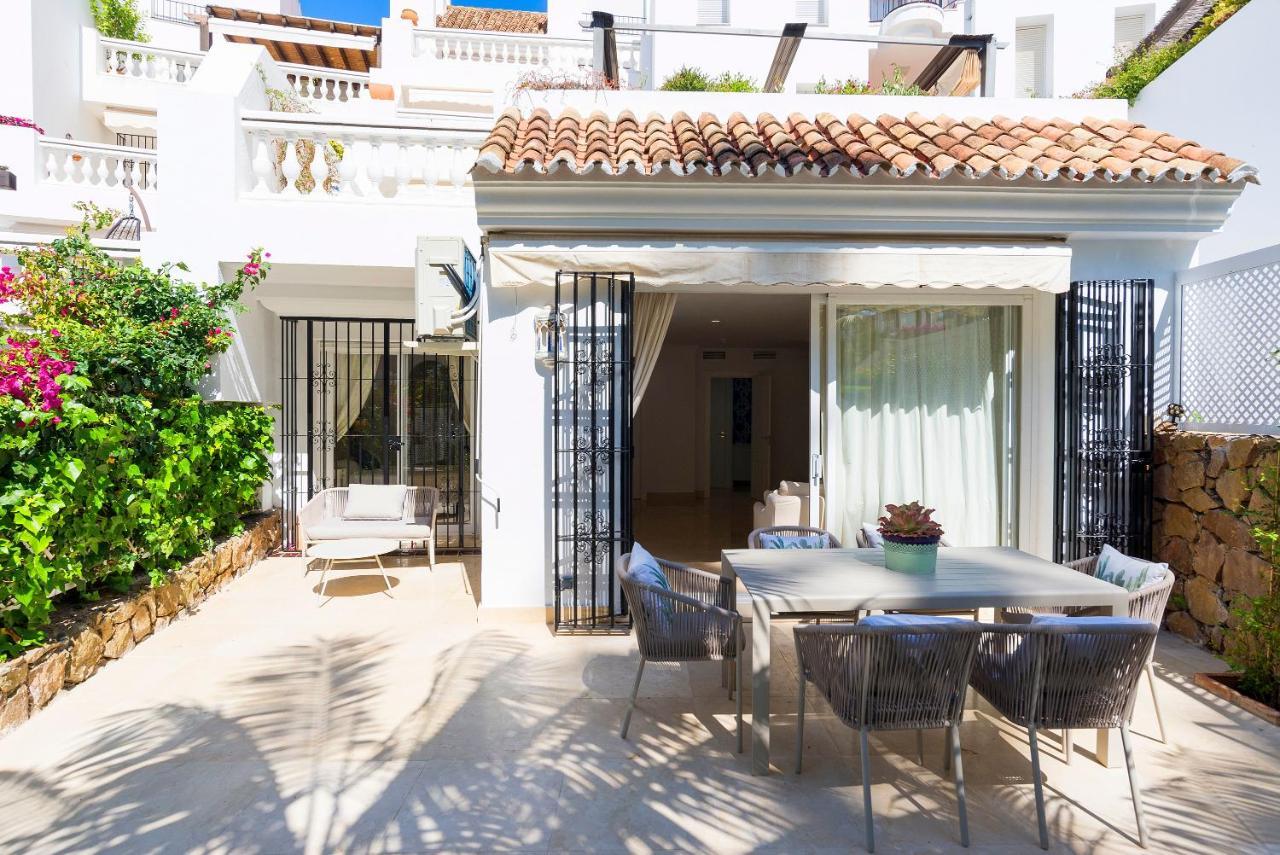 Elviria Playa White Pearl Beach Marbella Esterno foto