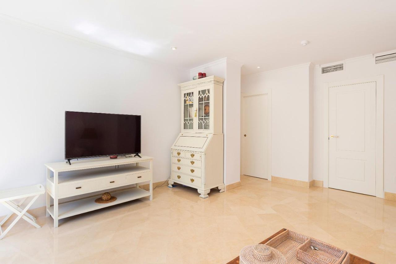 Elviria Playa White Pearl Beach Marbella Esterno foto