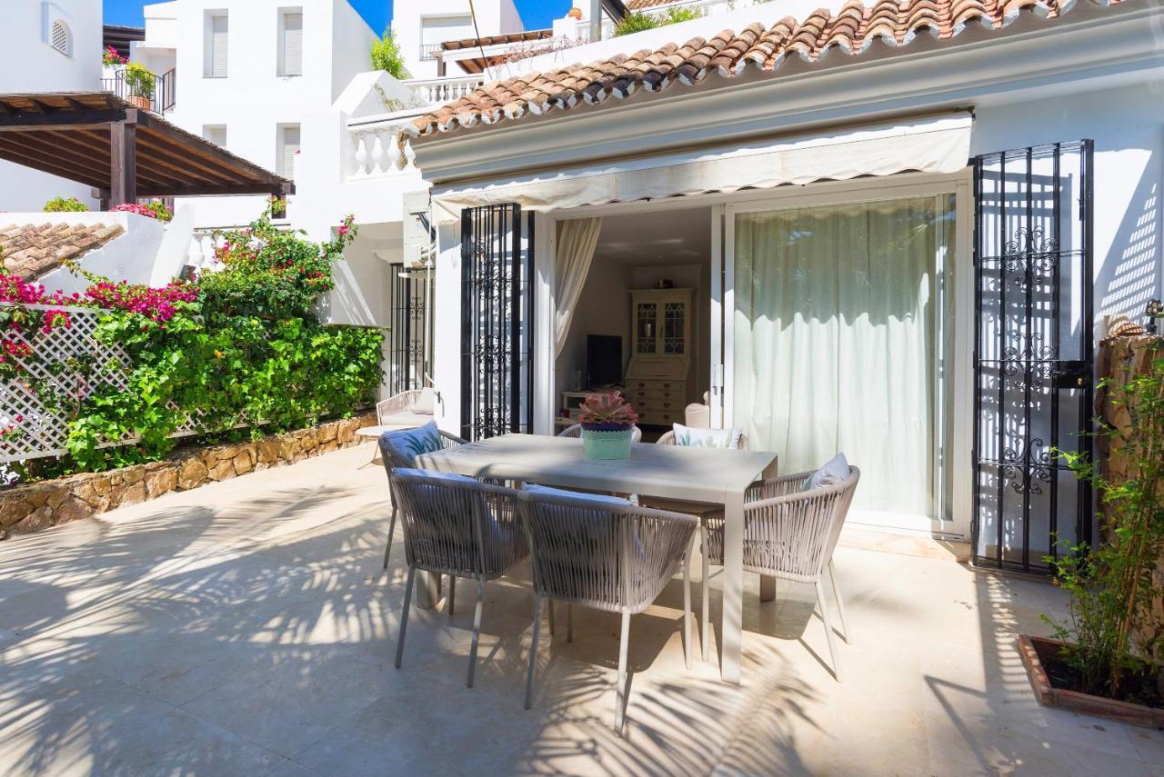 Elviria Playa White Pearl Beach Marbella Esterno foto