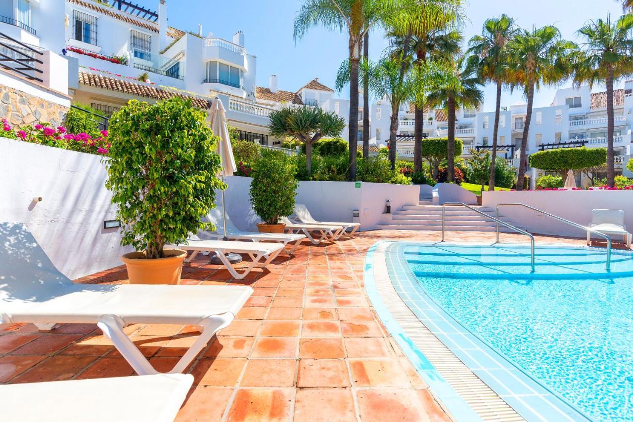 Elviria Playa White Pearl Beach Marbella Esterno foto