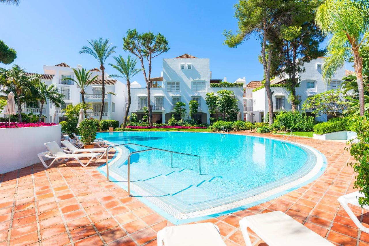Elviria Playa White Pearl Beach Marbella Esterno foto