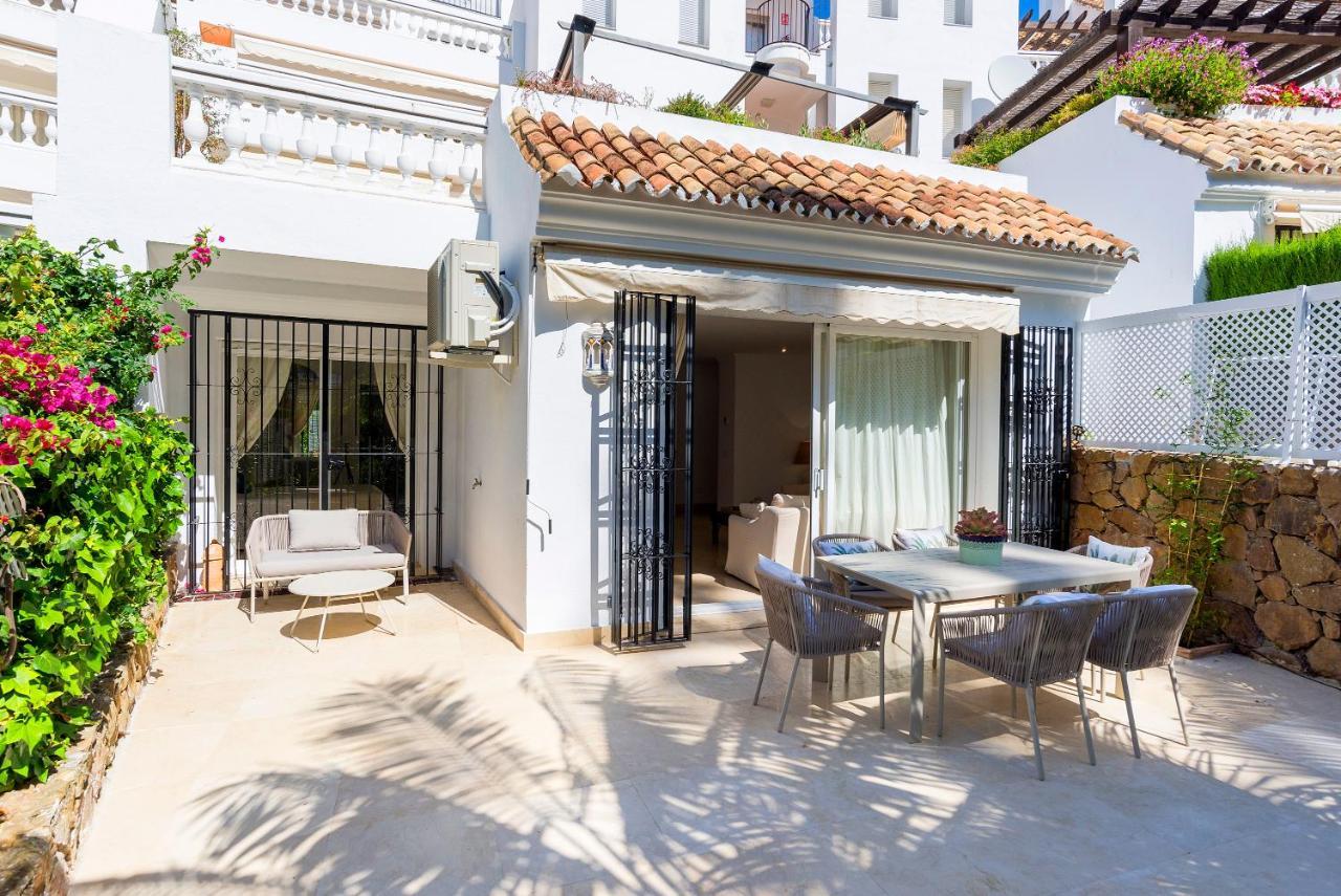 Elviria Playa White Pearl Beach Marbella Esterno foto
